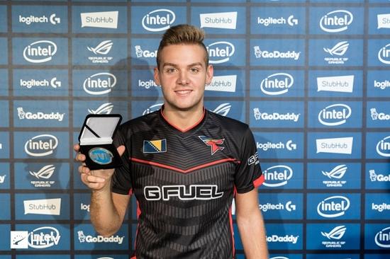 Oh My God 官方： Tianzhen (郭启凡) 从今天开始以自由球员身份离开球队