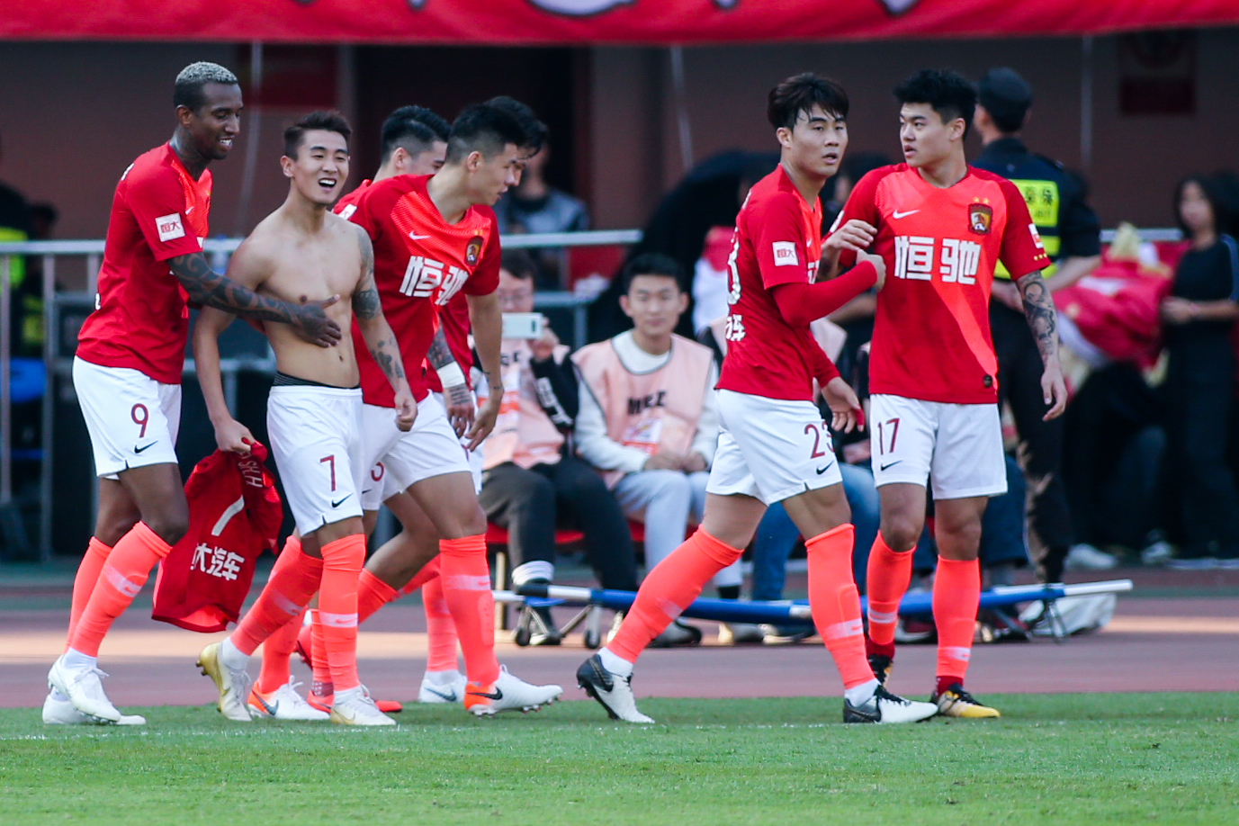 上的