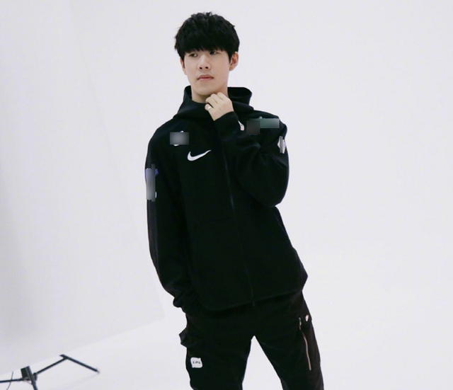 乘风儿瞳夕嘎嘎乱杀 管泽元皇子火锅乱扣 957队0-1赵志铭队